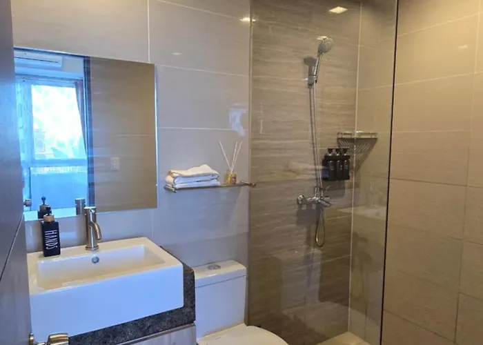 Apartment Modern Executive With Pool And Access *