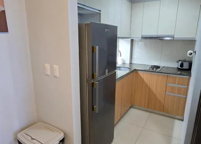 Modern Executive With Pool And Access *